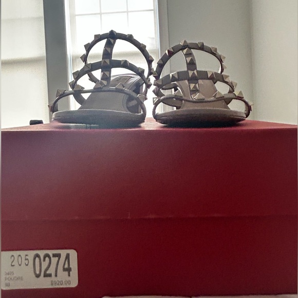 Valentino Garavani 
Rockstud Slide Sandal - Picture 2 of 5